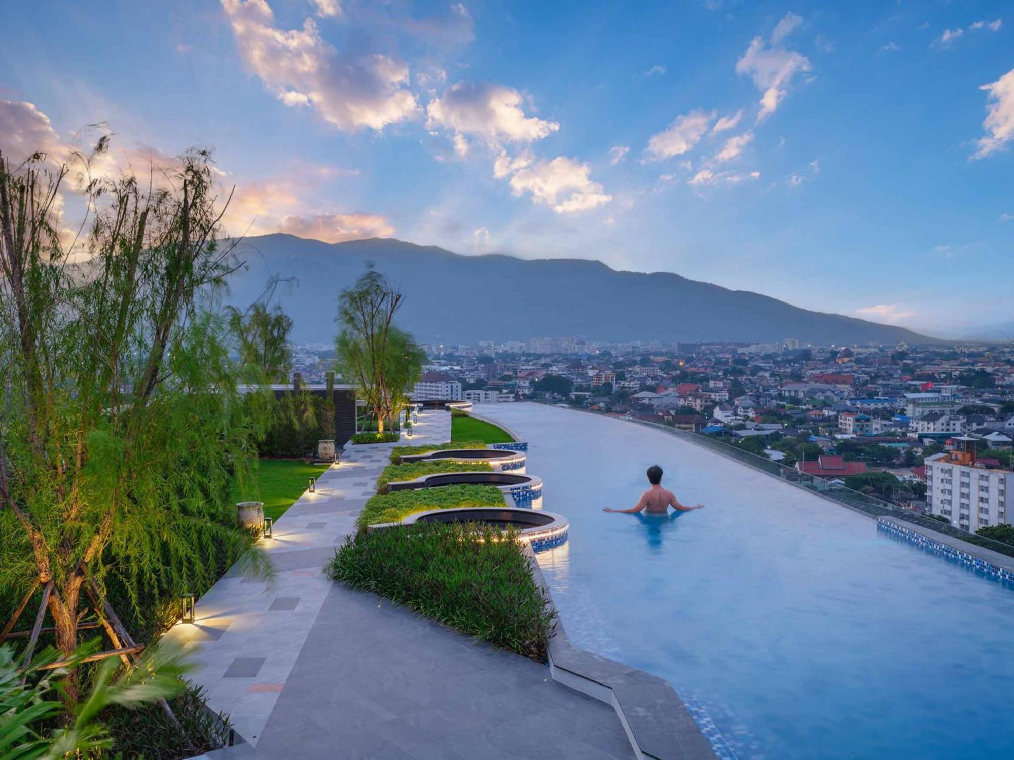 Astra Sky River Chiang Mai Exteriör bild